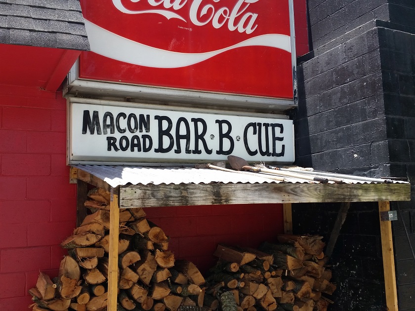 Macon Road Bar-B-Que, Columbus GA